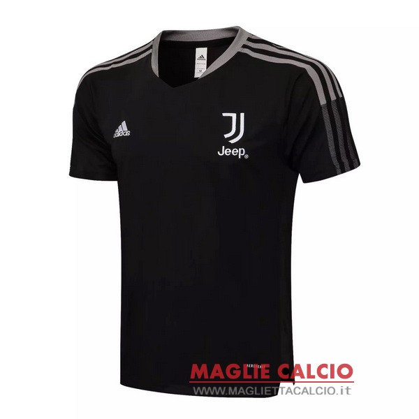 nuova formazione divisione magliette juventus 2021-2022 nero grigio