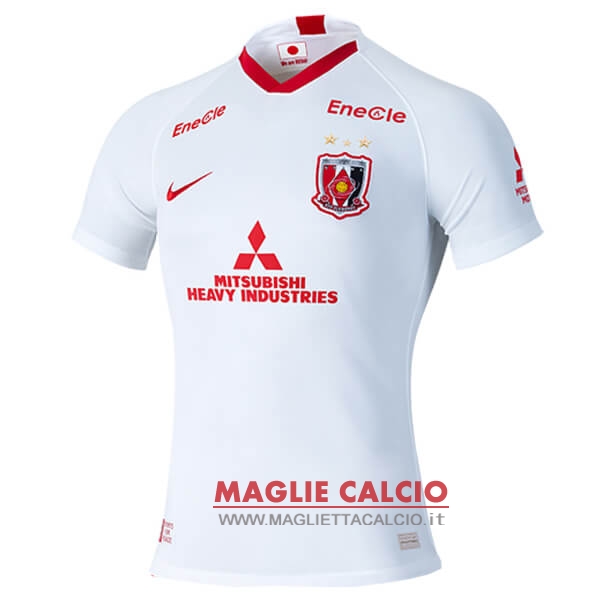 nuova seconda divisione magliette urawa red diamonds 2020-2021