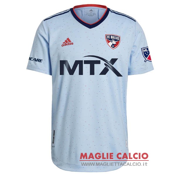 nuova seconda divisione magliette dallas 2021-2022