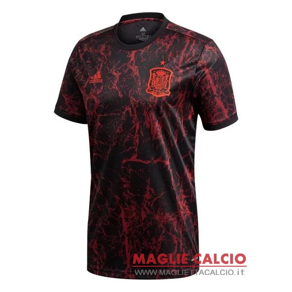 nuova formazione divisione magliette spagna 2021 rosso