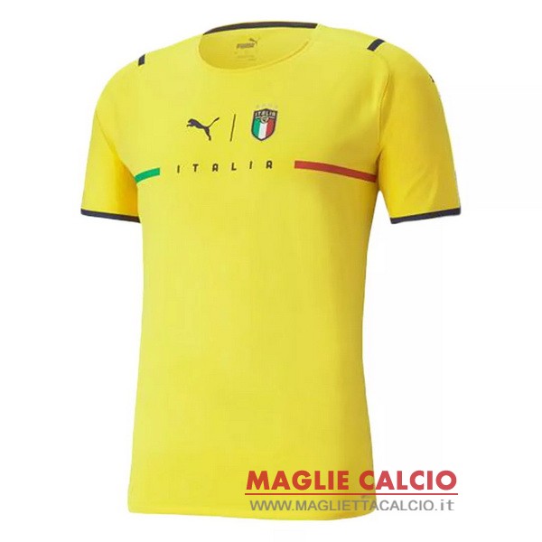 nuova portiere magliette italia 2021 giallo
