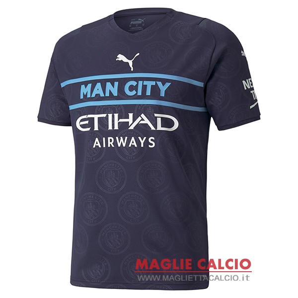 nuova terza divisione magliette manchester city 2021-2022