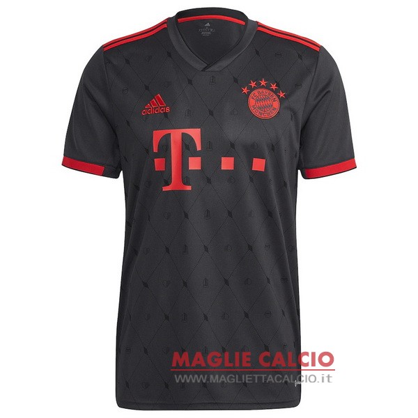 nuova terza magliette bayern munich 2022-2023