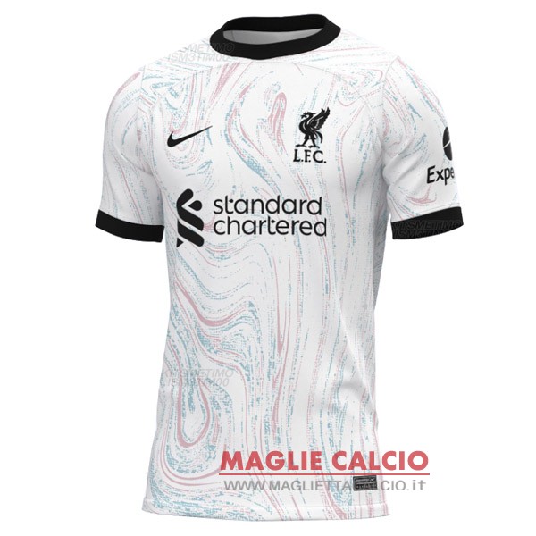 nuova terza divisione magliette liverpool 2022-2023