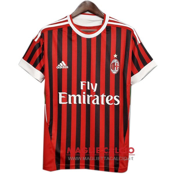 nuova prima divisione magliette ac milan retro 2011-2012