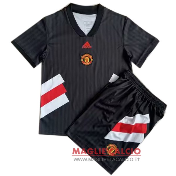 nuova speciale maglietta manchester united set completo bambino 2023-2024