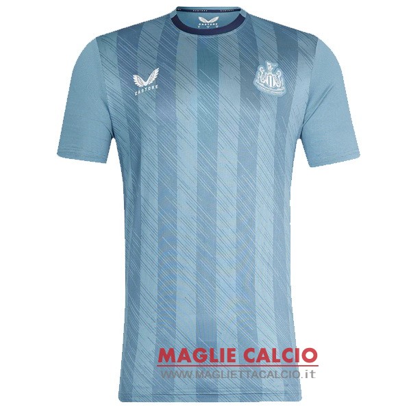 nuova formazione divisione magliette newcastle united 2023-2024 blu