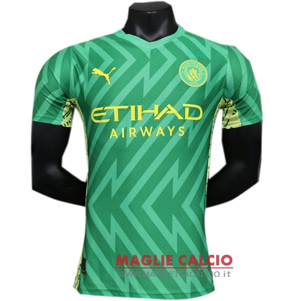 nuova divisione magliette portiere manchester city 2023-2024 verde