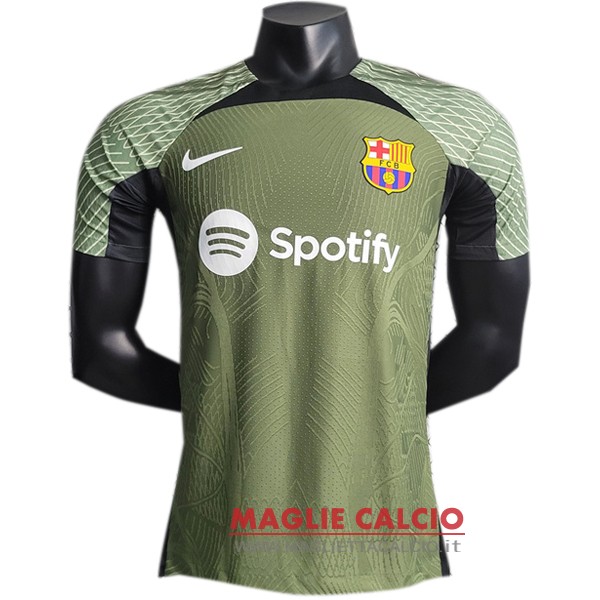 nuova formazione giocatori divisione magliette barcelona 2023-2024 verde