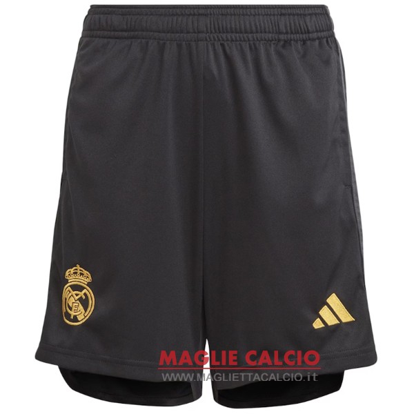 nuova terza pantaloni real madrid 2023-2024