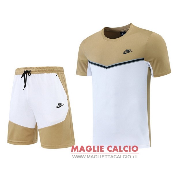 nuova formazione set completo magliette nike 2022-2023 giallo bianco