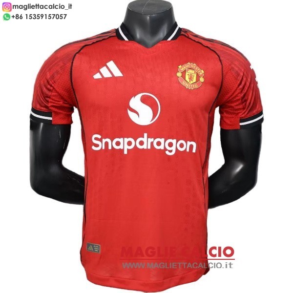 nuova prima giocatori magliette manchester united 2025-2026