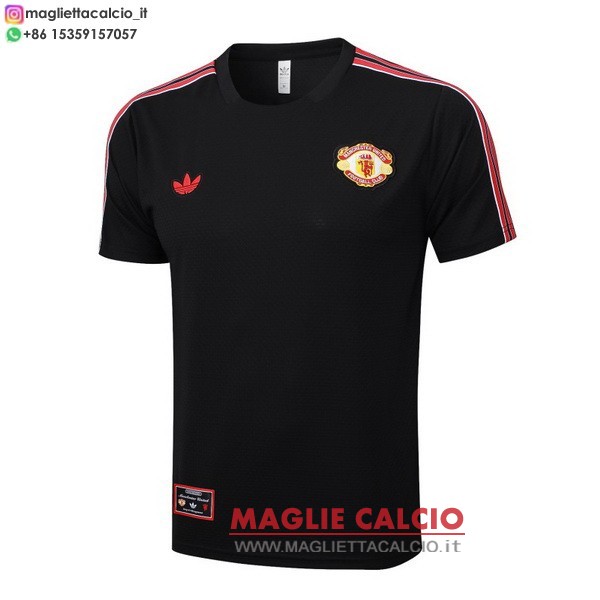 nuova formazione divisione magliette manchester united 2025-2026 nero rosso