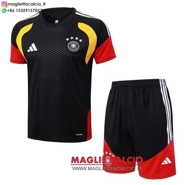nuova formazione set completo divisione magliette germania 2026 nero giallo