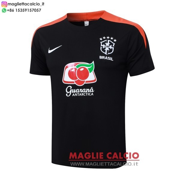 formazione divisione magliette brasile 2026 nero arancione