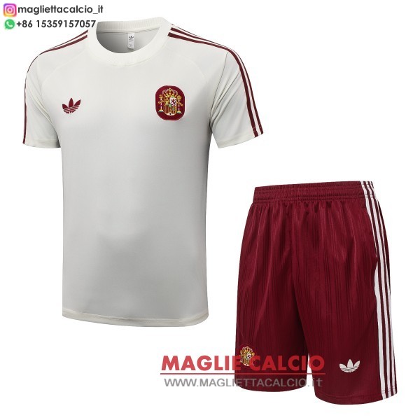 nuova formazione set completo divisione magliette spagna 2026 giallo bianco