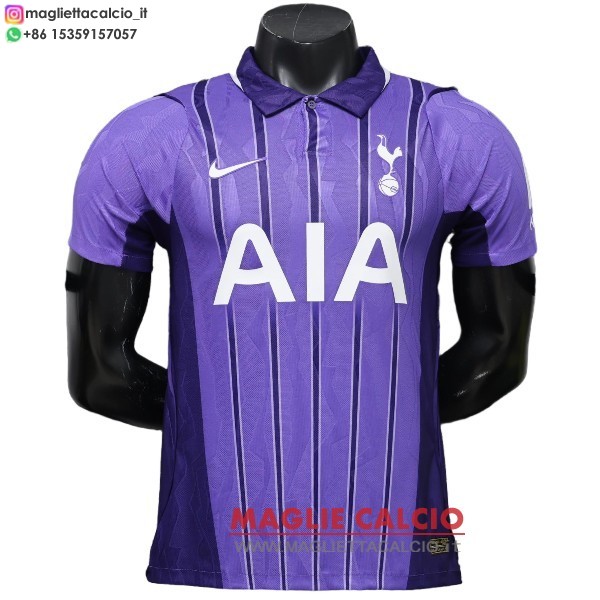 nuova terza giocatori divisione magliette tottenham hotspur 2026-2027