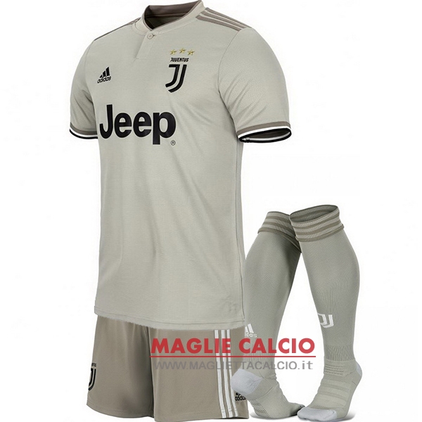 nuova seconda divisione magliette juventus 2018-2019（pantaloncini+calze）