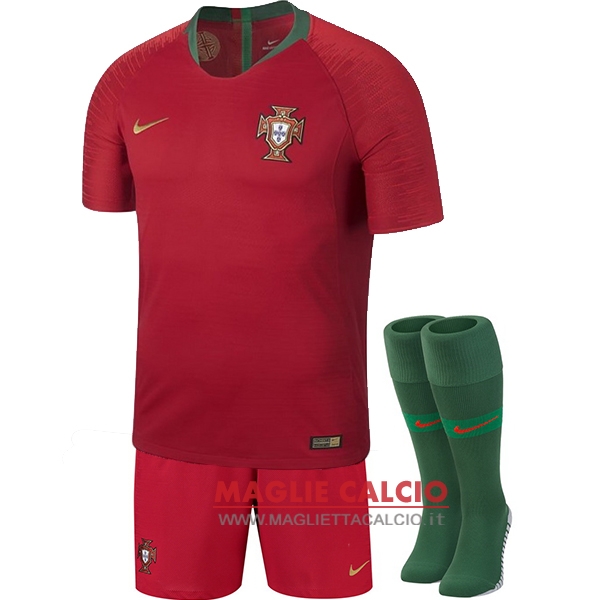 nuova prima divisione magliette portogallo 2018（pantaloncini+calze）