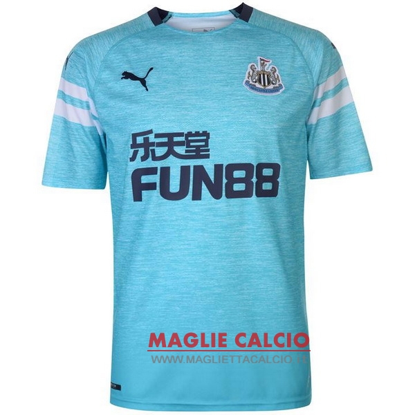 terza divisione magliette newcastle united 2018-2019