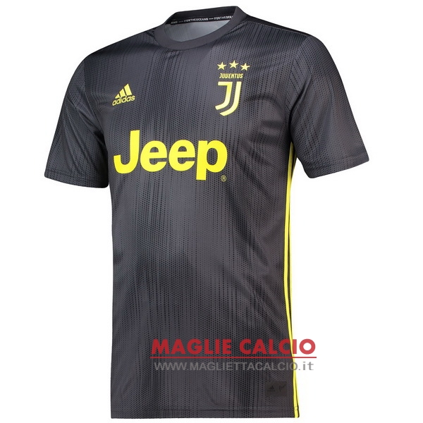 nuova terza divisione magliette juventus 2018-2019